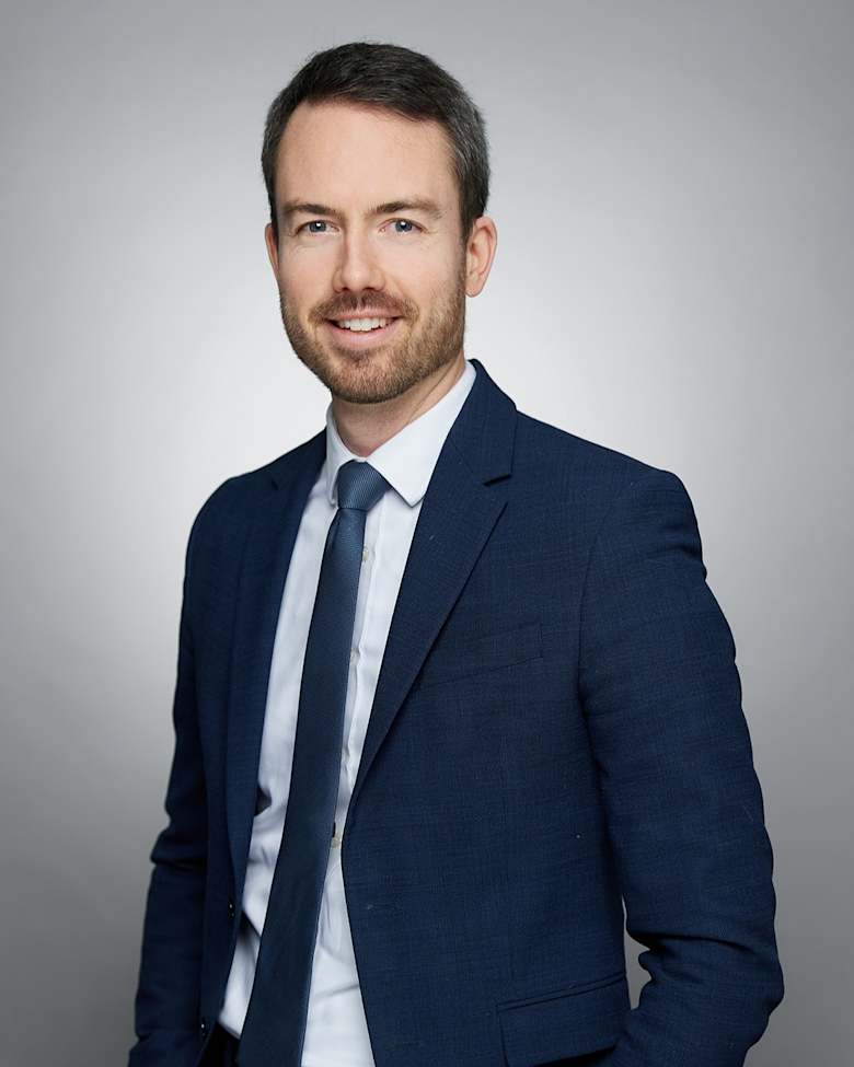 Portrait of Thomas Hardy, Senior Consultant Office Agency at JLL in Brussels