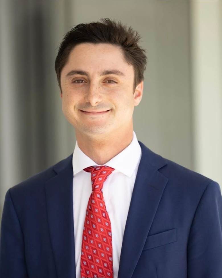 Portrait of Max Kinsbruner, Senior Associate at JLL in El Segundo