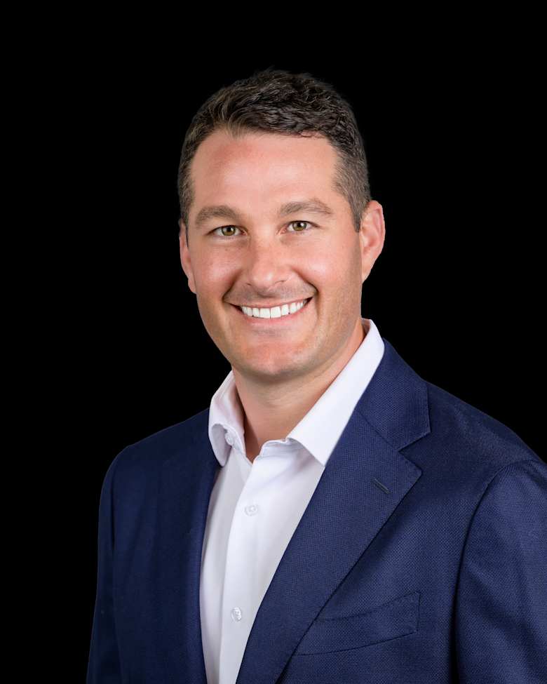 Portrait of Alex Lagemann, Senior Managing Director at JLL in San Jose