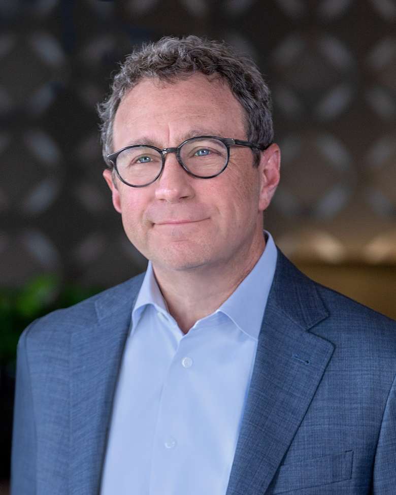 Portrait of Todd Mintz, Vice Chairman at JLL in Chicago