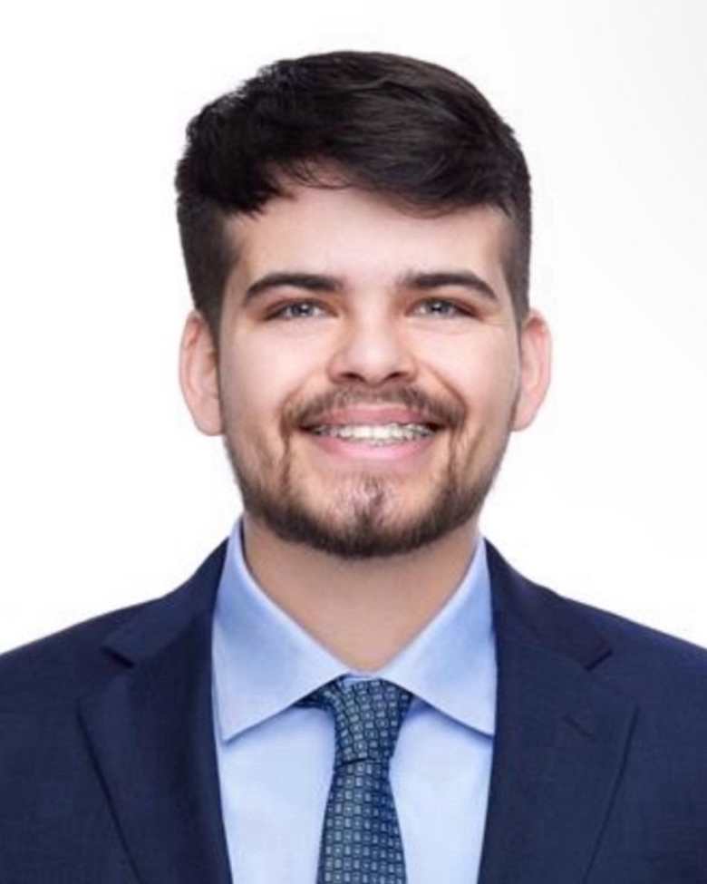 Portrait of Alec Goodwin, Associate Broker at JLL in Bellevue