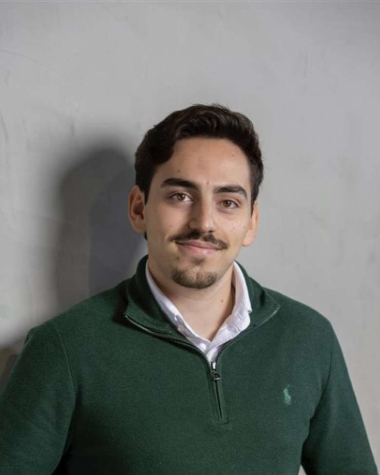 Portrait of Guilherme Marques, Junior Retail Leasing Consultant at JLL in Lisbon
