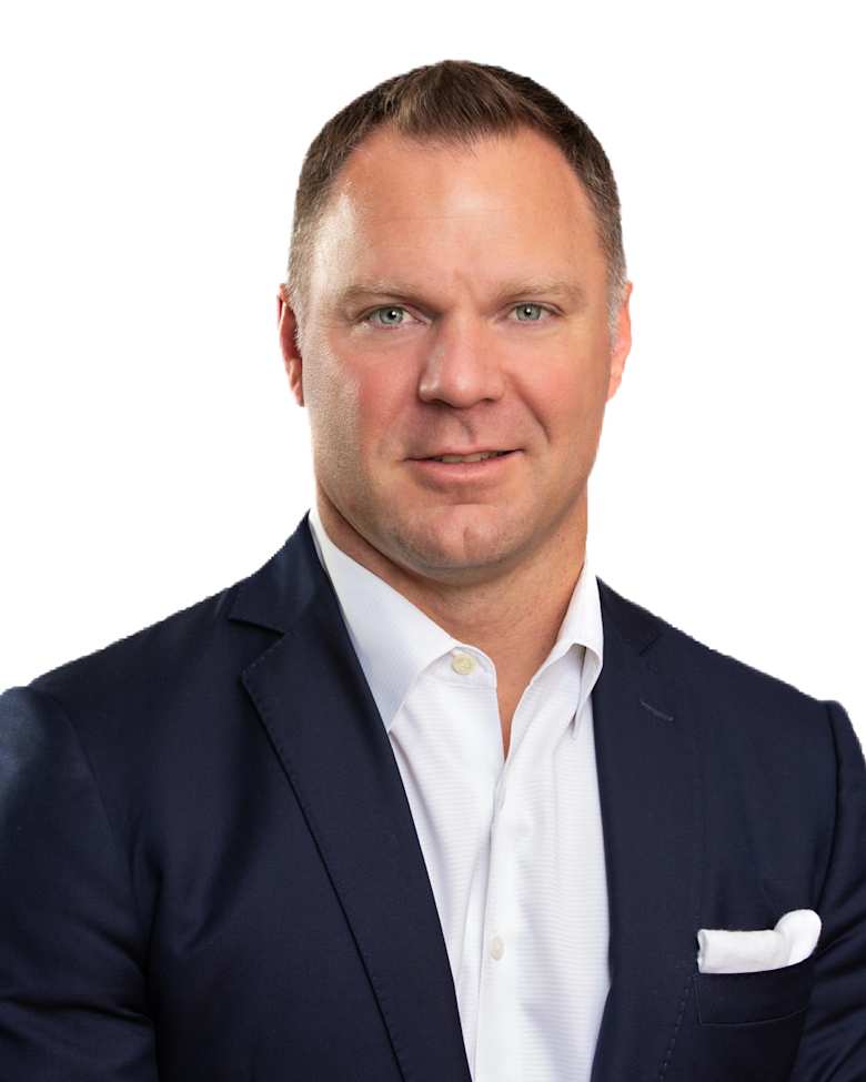 Portrait of Steven Larsen, SIOR, CCIM, Vice Chairman at JLL in Phoenix