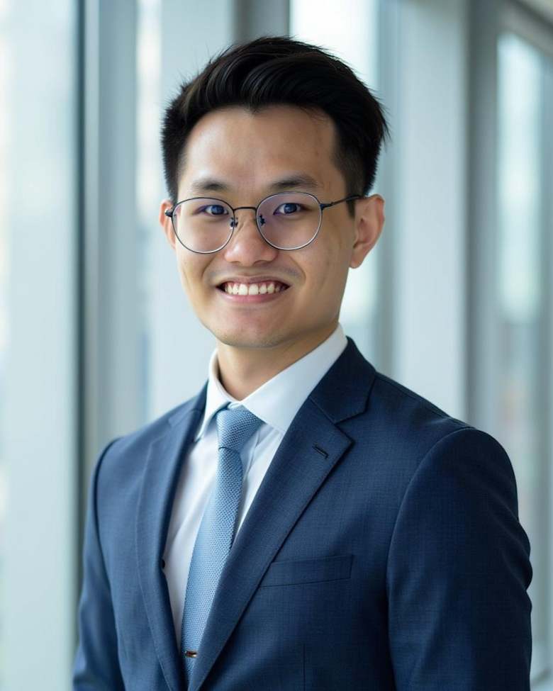 Portrait of Chris Tan, Executive, Leasing Advisory at JLL in Kuala Lumpur