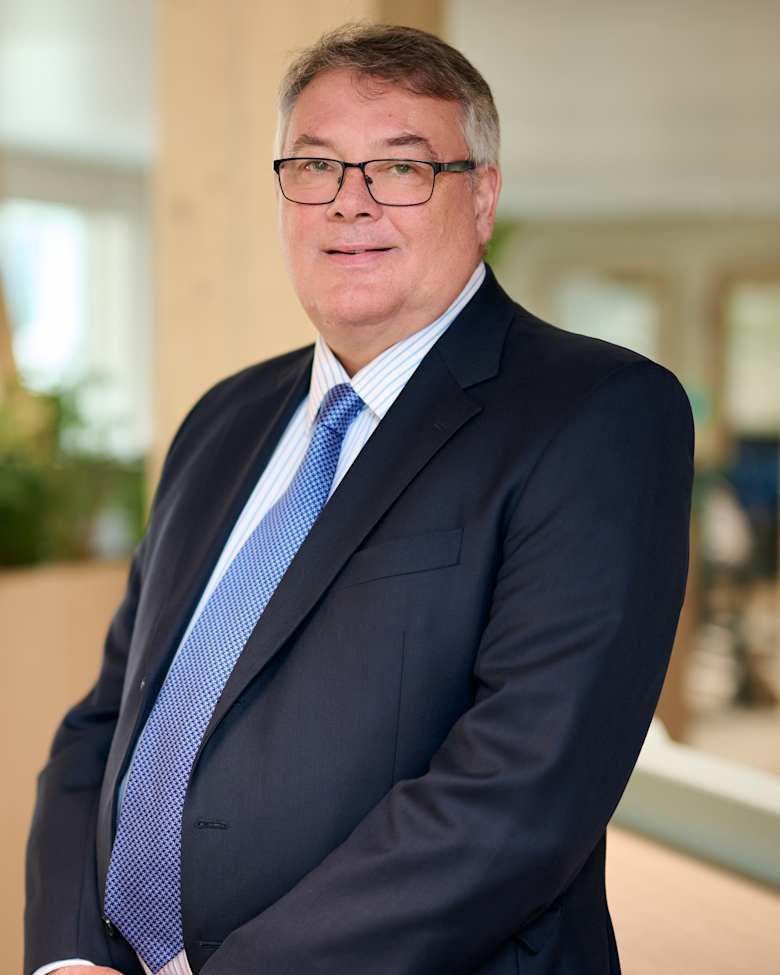 Portrait of Jeremy Greenfield, Senior Valuer Belux at JLL in Brussels
