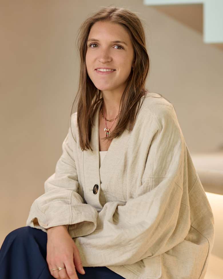 Portrait of Damasine Verstraeten, Senior Consultant, Office Agency Flanders at JLL in Antwerp