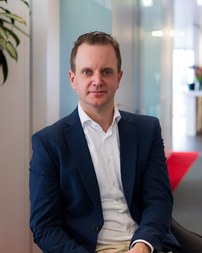 Portrait of Eric Janssens, Consultant - Capital Markets | Industrial & Logistics at JLL in Rotterdam