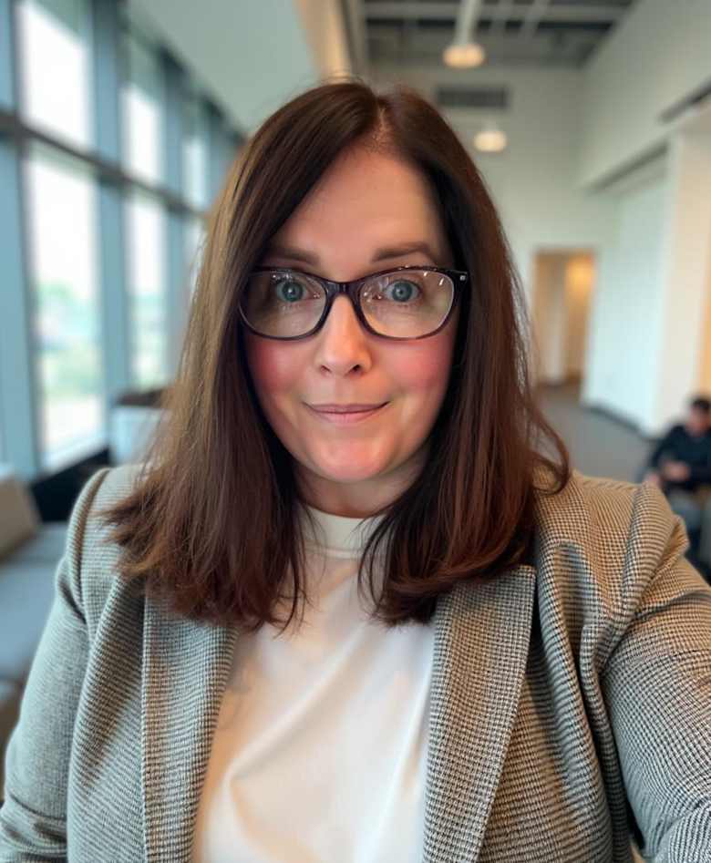 Portrait of Kirstin McIntosh, Senior Surveyor at JLL in Manchester