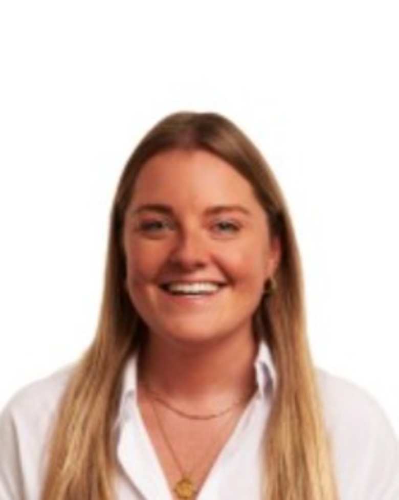 Portrait of Alice Smith-Hilliard, Director - Living Capital Markets - Residential at JLL in London