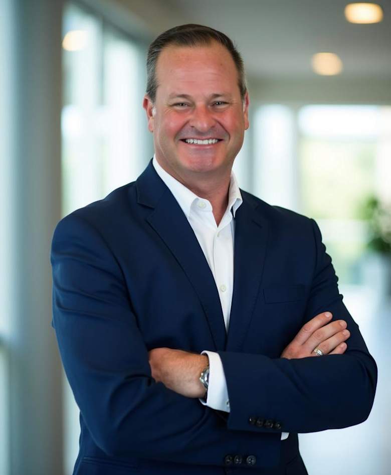 Portrait of Robert Coughlin, Managing Director at JLL in Boston