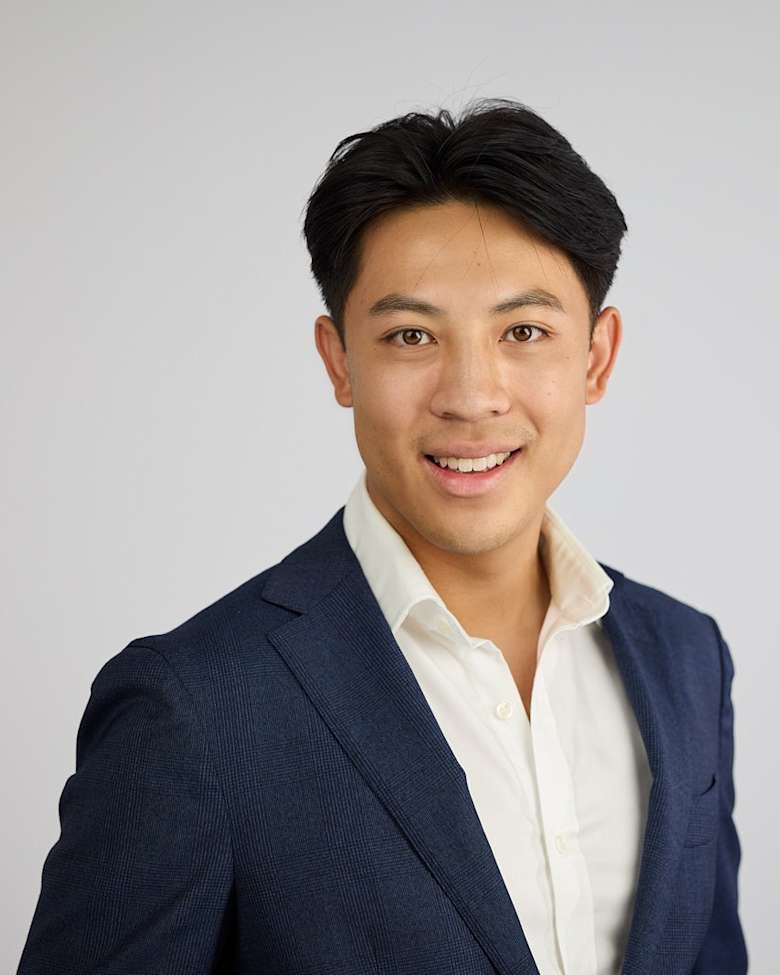 Portrait of Dominic Au-Yeung, Associate Director - Office Leasing, NSW at JLL in North Sydney