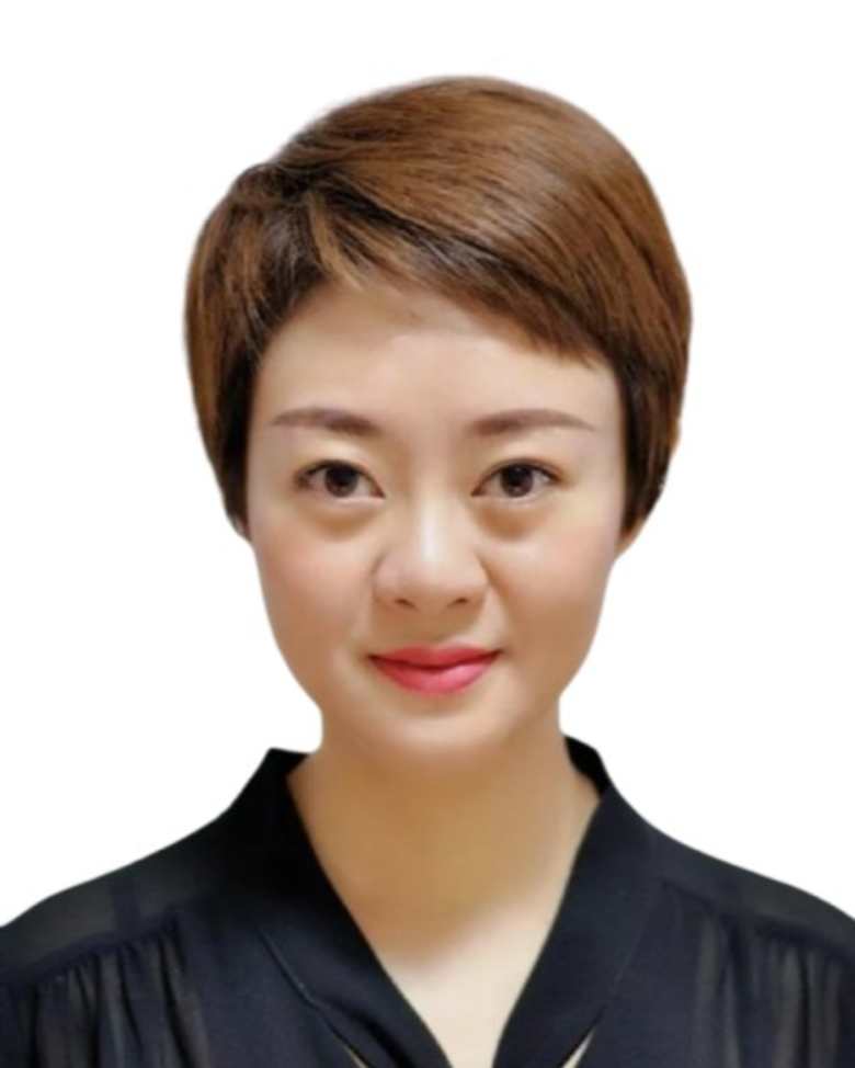 Portrait of 黄丽​ (Kitty Huang)
