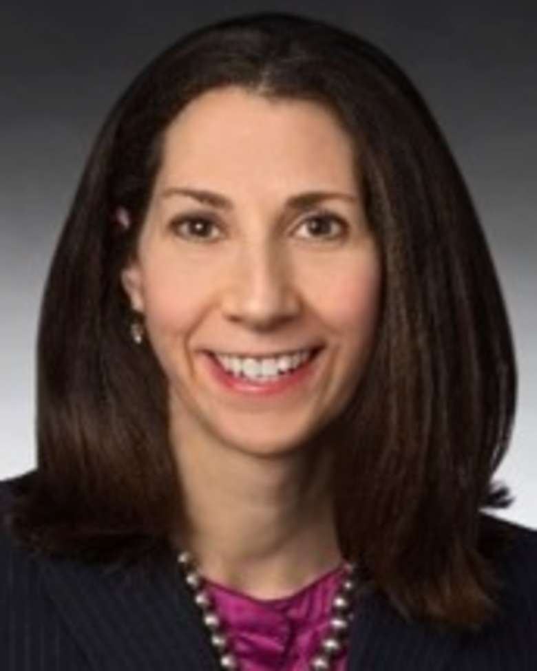 Portrait of Cynthia Pearl, Senior Vice President, Visionary Insights Group at JLL in Chicago