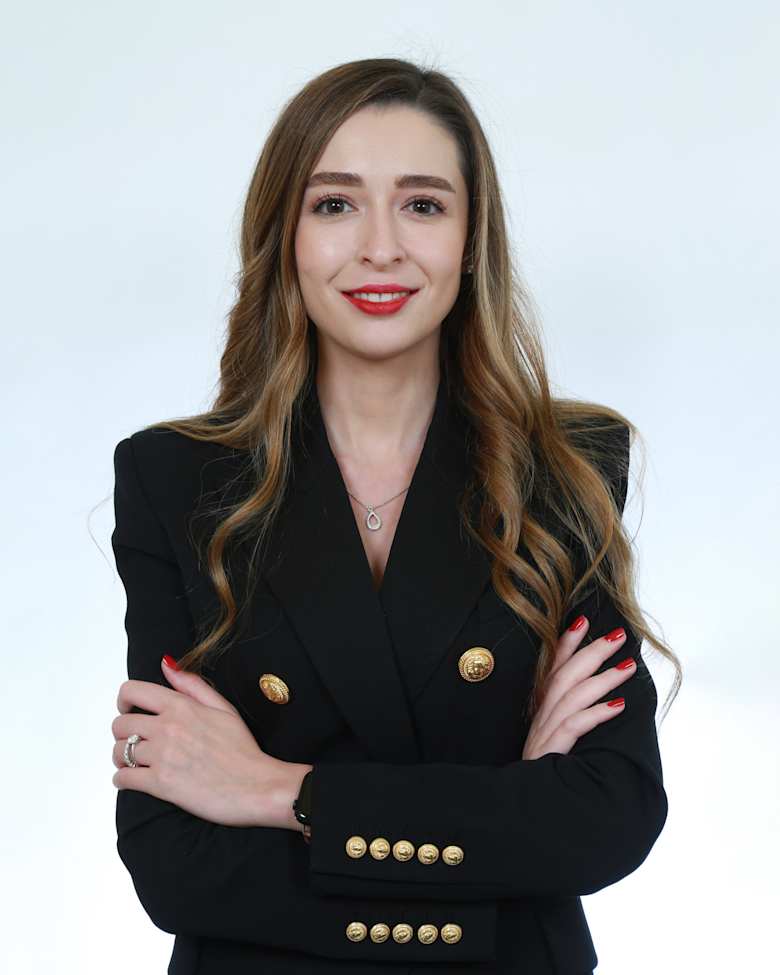 Portrait of Rima Farhat, Senior Financial Analyst at JLL in Dubai
