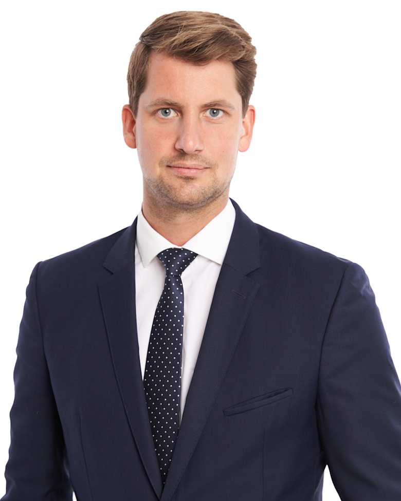 Portrait of Marius Romer, Team Leader Residential Investment at JLL in Cologne