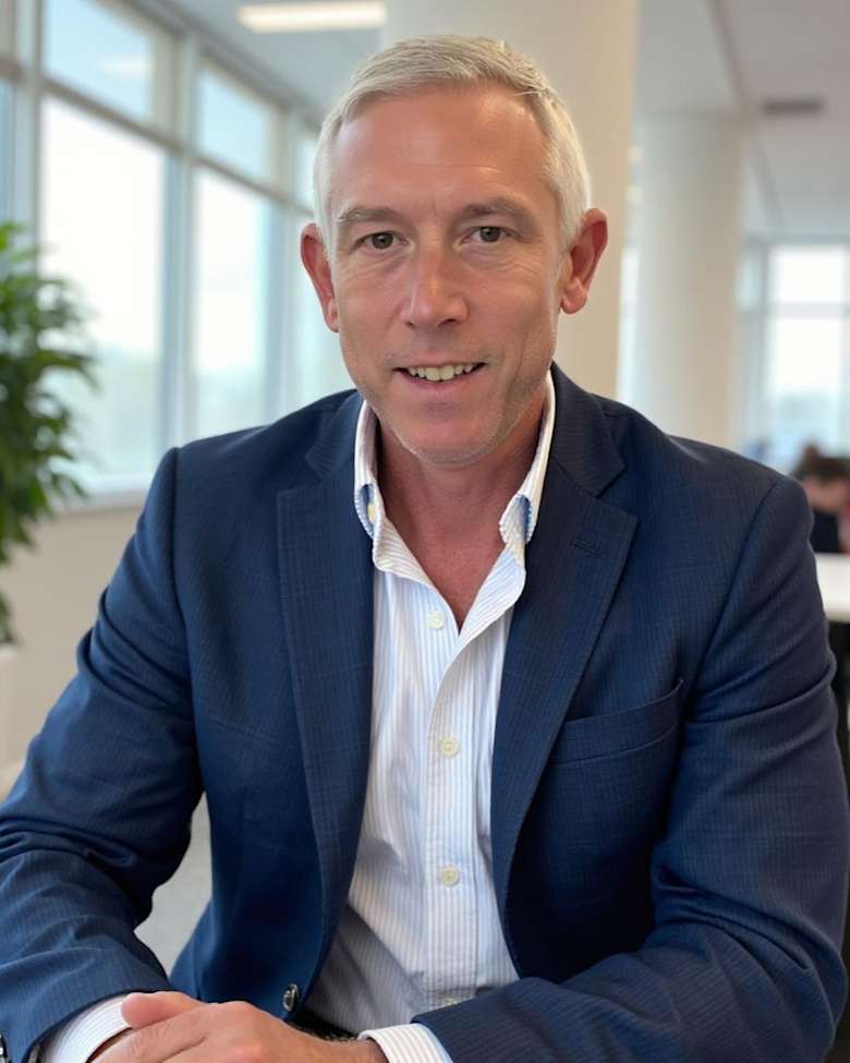Portrait of John Walker, Director - Strategic Asset Management at JLL in London