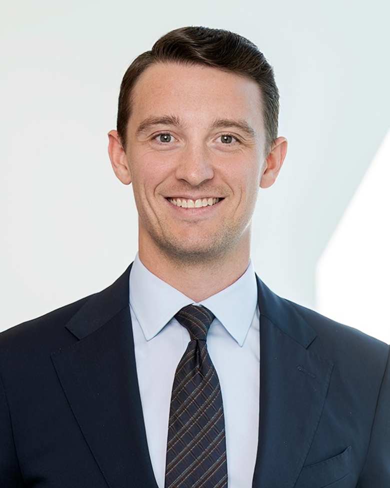 Portrait of Henry Stafferton, Vice-président associé, Courtage at JLL in Toronto