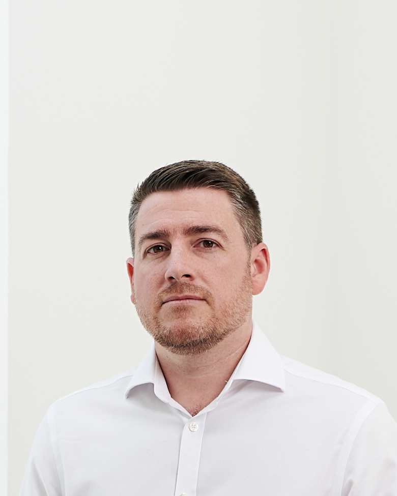 Portrait of Aaron Burns, Director - UK Asset Management at JLL in London