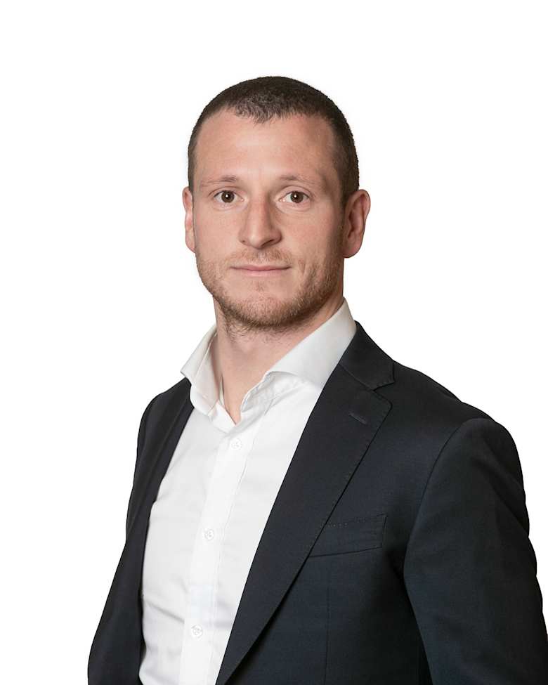 Portrait of Lachlan Ferguson, Director, Logistics & Industrial - VIC at JLL in Melbourne