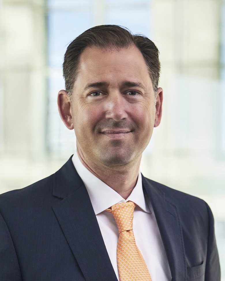 Portrait of Brad Gries, Chief Executive Officer LaSalle Investment Management at JLL in Chicago