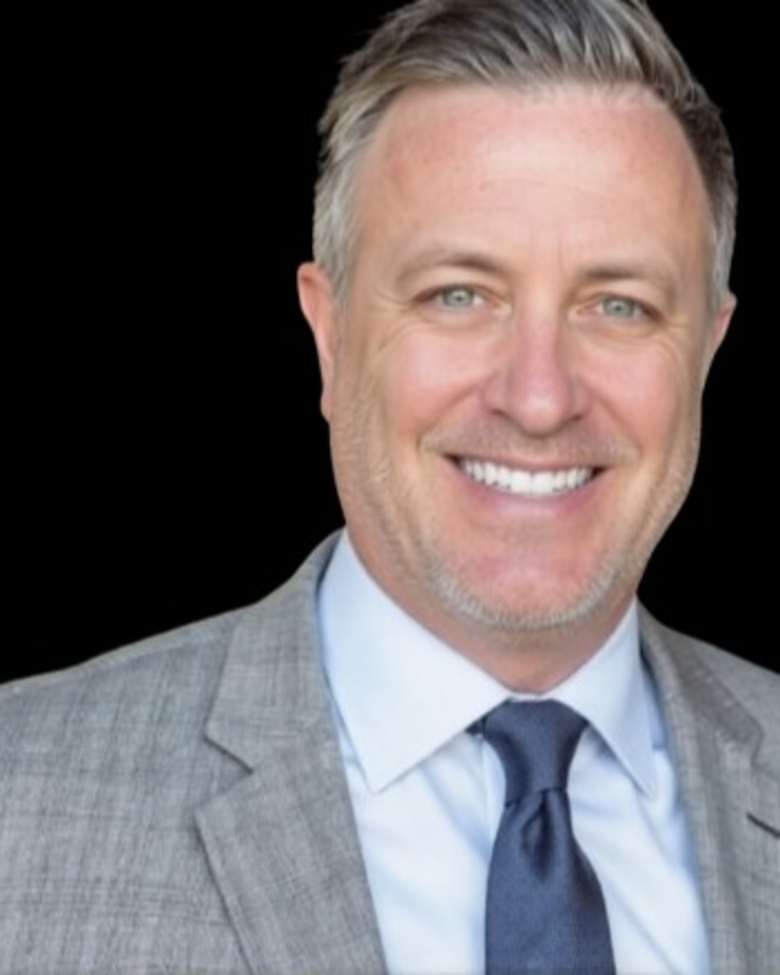 Portrait of Rob McRitchie, Senior Director, Capital Markets at JLL in Los Angeles