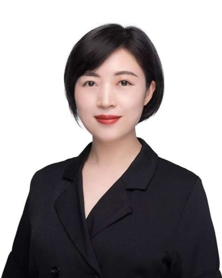 Portrait of 江倩​ (Jenny Jiang), Head of Office Leasing Advisory, Chengdu at JLL in Chengdu