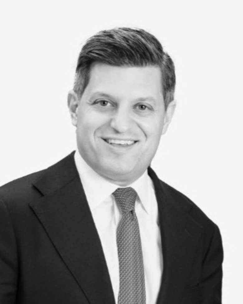 Portrait of Scott Aiese, Senior Managing Director, Capital Markets at JLL in New York
