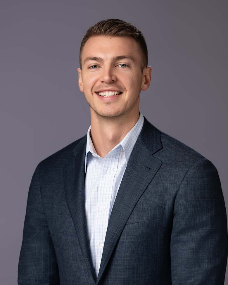 Portrait of Spencer Bergthold, Director at JLL in San Francisco