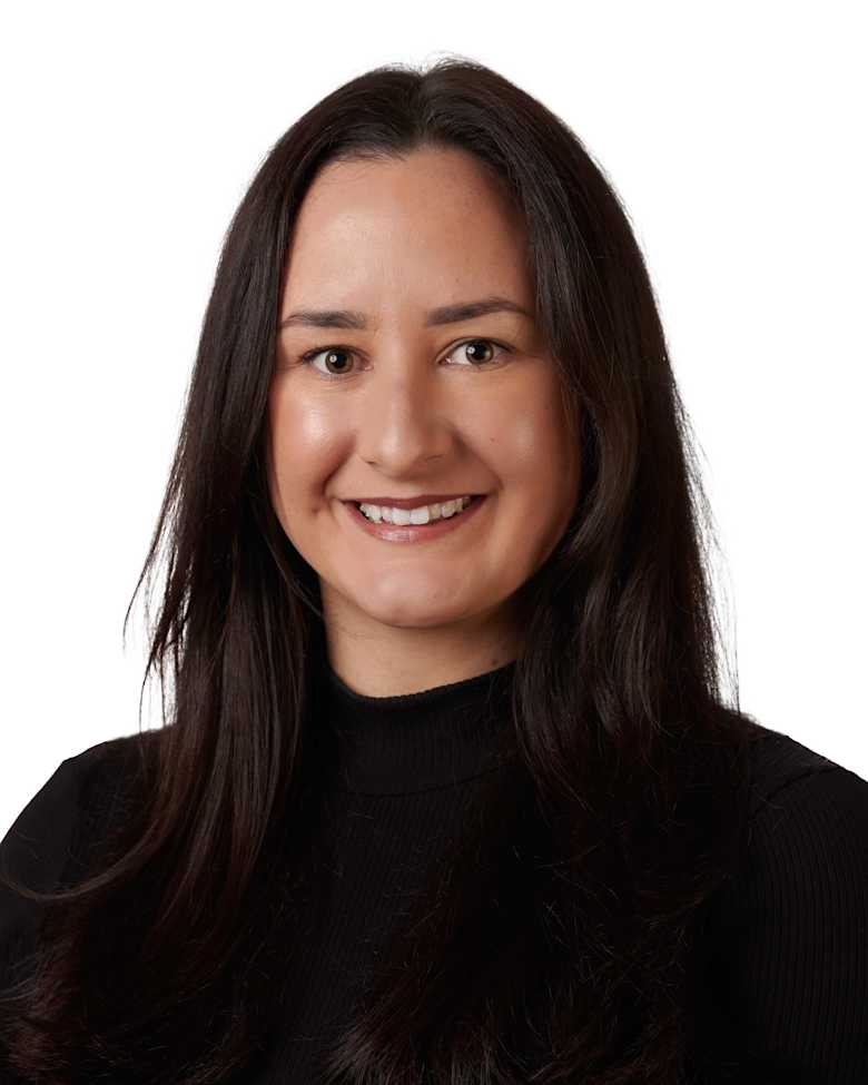 Portrait of Laura Cowley, Director Value and Risk Advisory at JLL in Perth