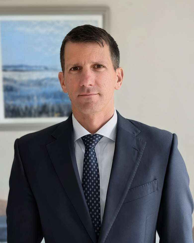 Portrait of Mark Walter, Head of South West - Value and Risk Advisory - Residential at JLL in Exeter