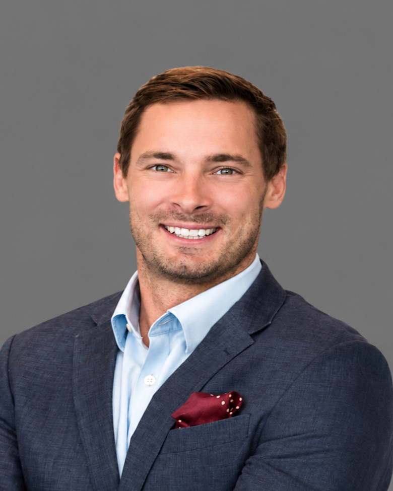 Portrait of Thomas Thacker, Director, Agency at JLL in Dubai