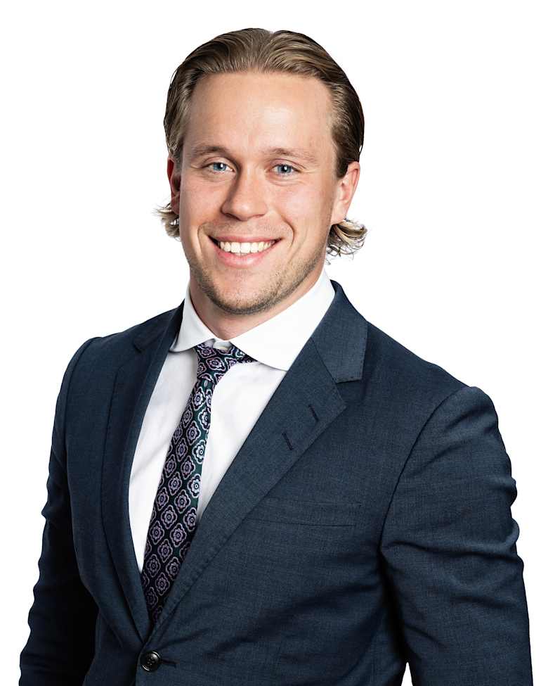 Portrait of Oliver Stiernström, Senior Associate, Capital Markets at JLL in Stockholm