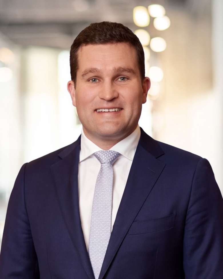 Portrait of Tom Gleeson, Executive Vice President, Investment Sales at JLL in Brisbane