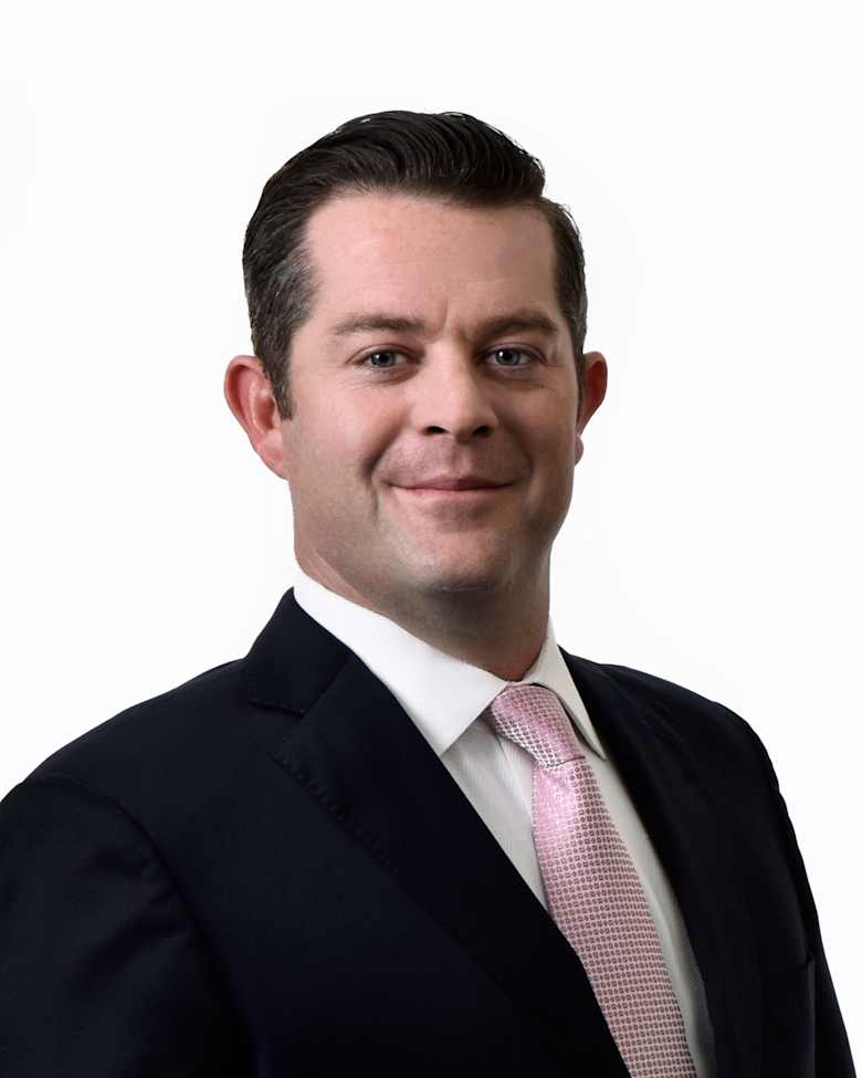 Portrait of Hunter McDonald, Managing Director at JLL in Los Angeles