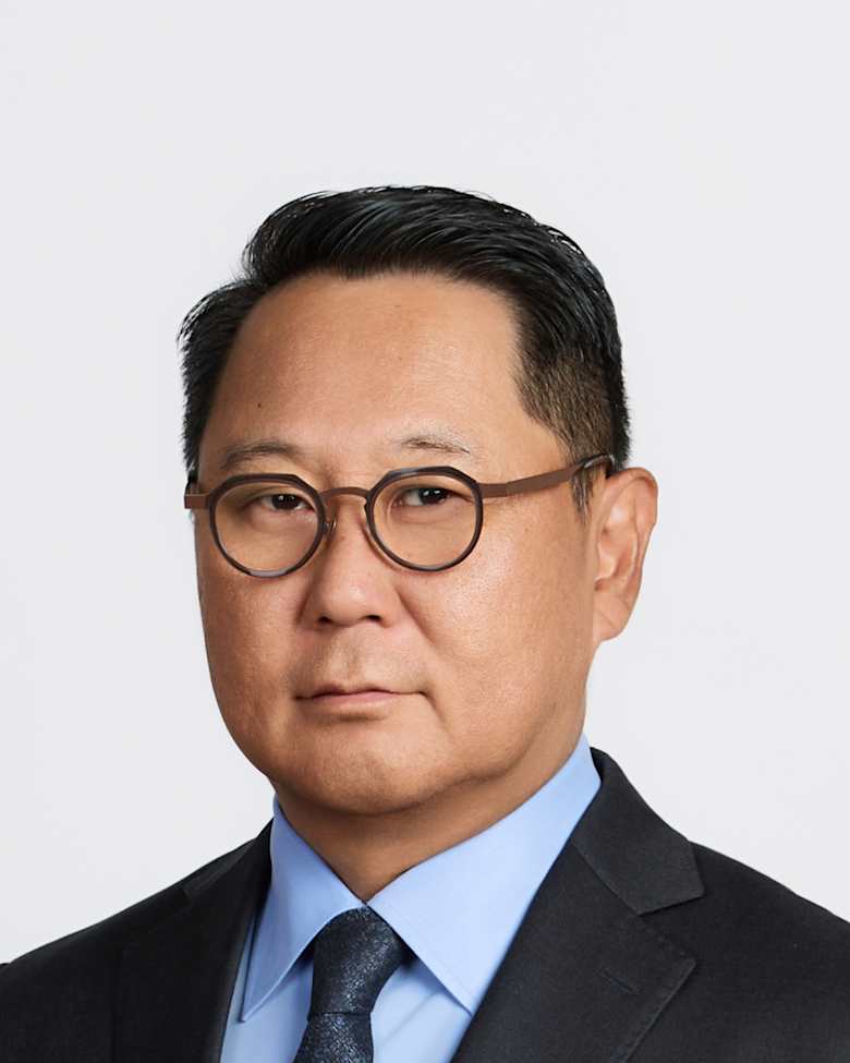 Portrait of 이태호 (Taeho Yi)