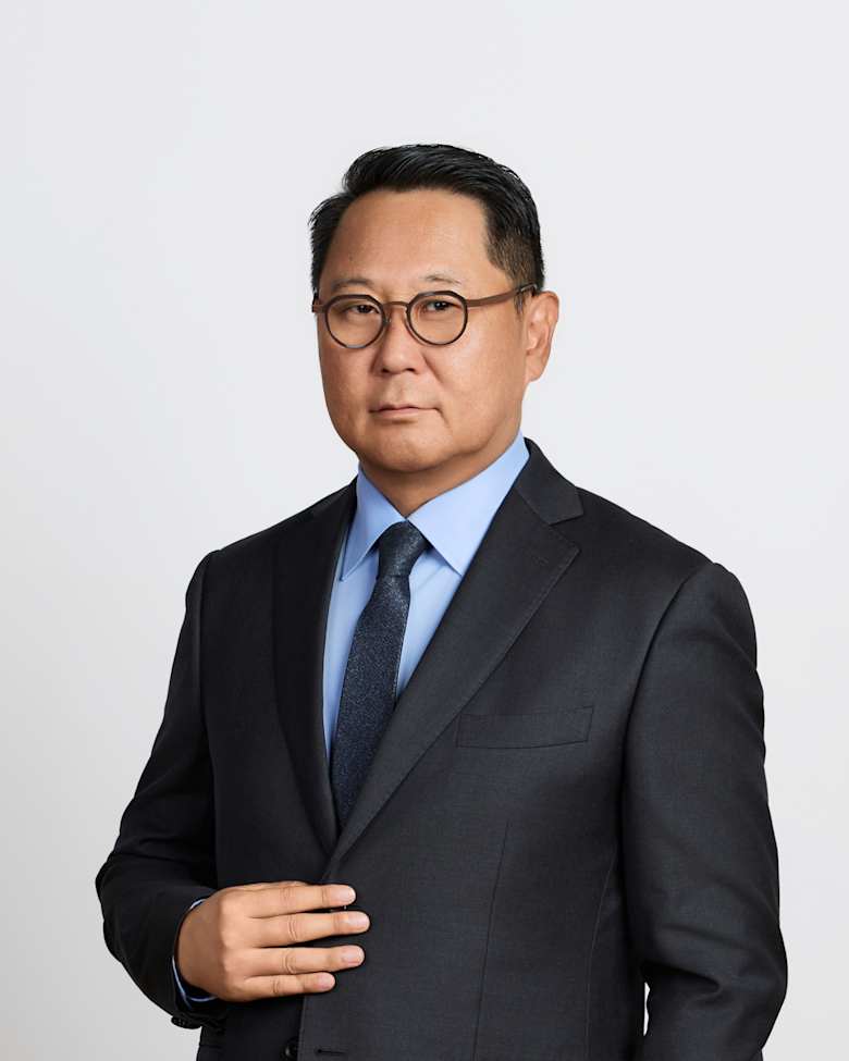 Portrait of 이태호 (Taeho Yi)