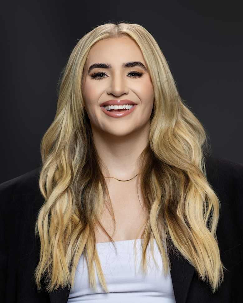 Portrait of Bailey Madden, Vice President at JLL in Chicago