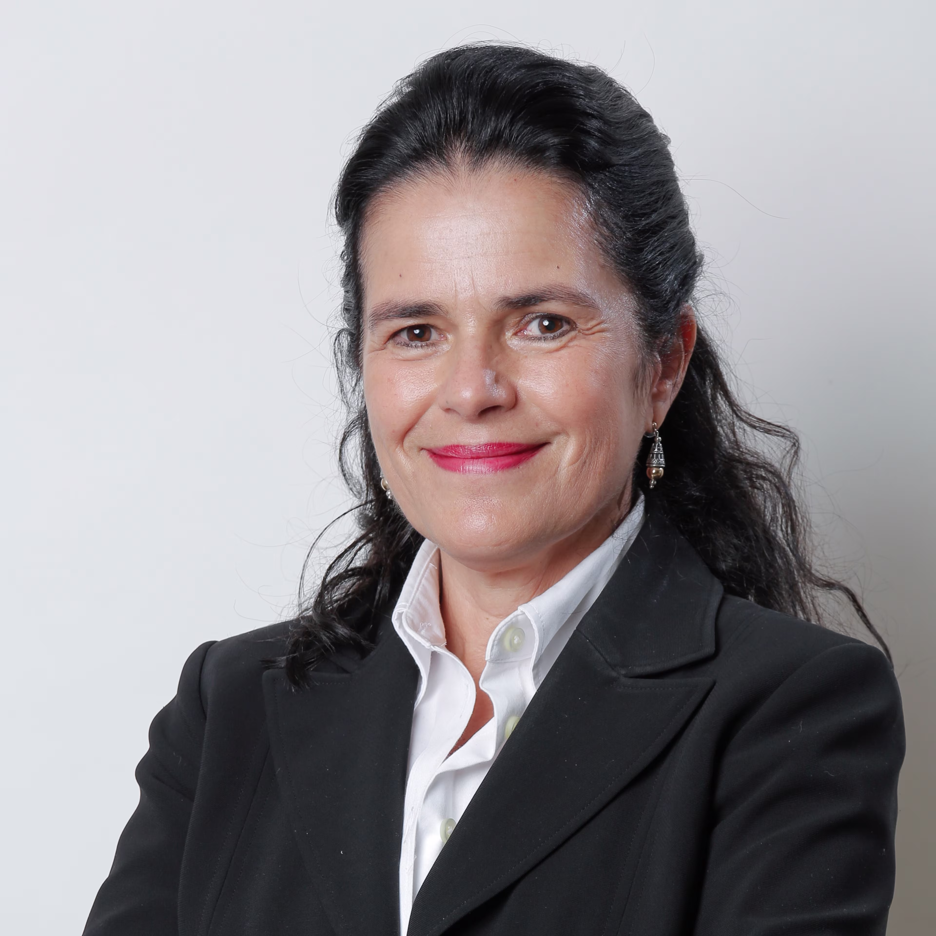 Elena De Lascurain