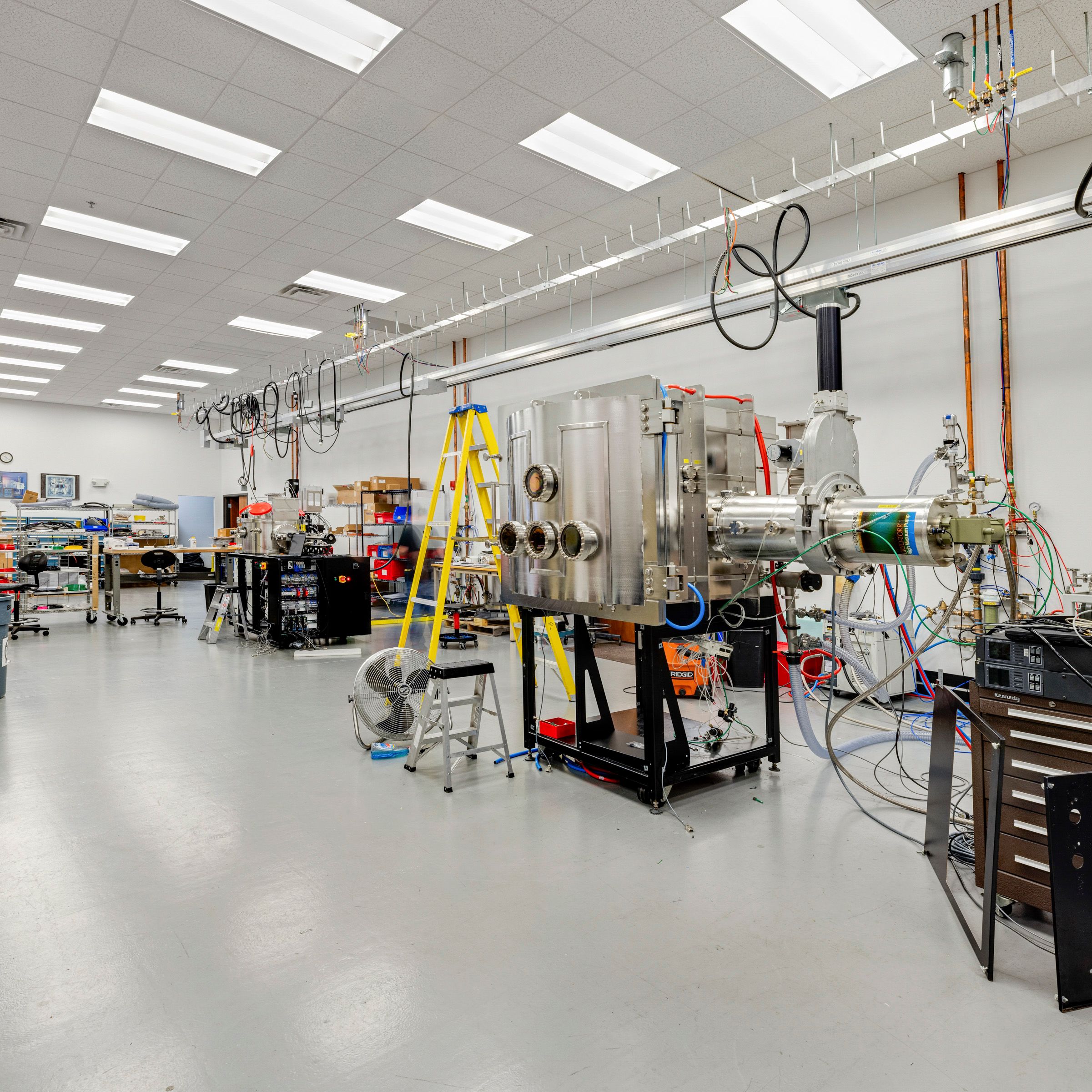 Boston Multi-Tenant Light Industrial Portfolio — Sale in Wilmington, MA, photo 6 of 8