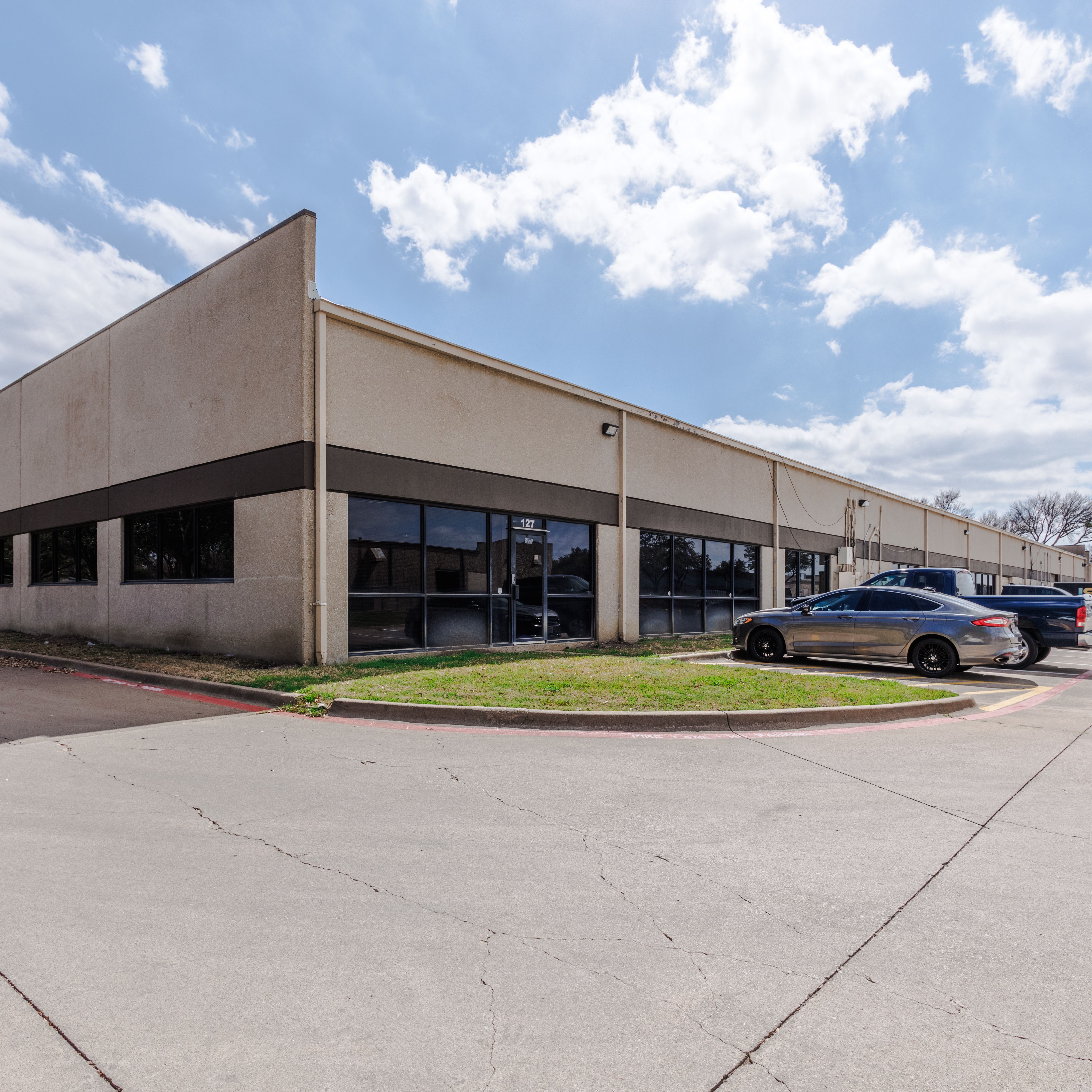 Renaissance Tech Centre — Sale in Richardson, TX, photo 8 of 8