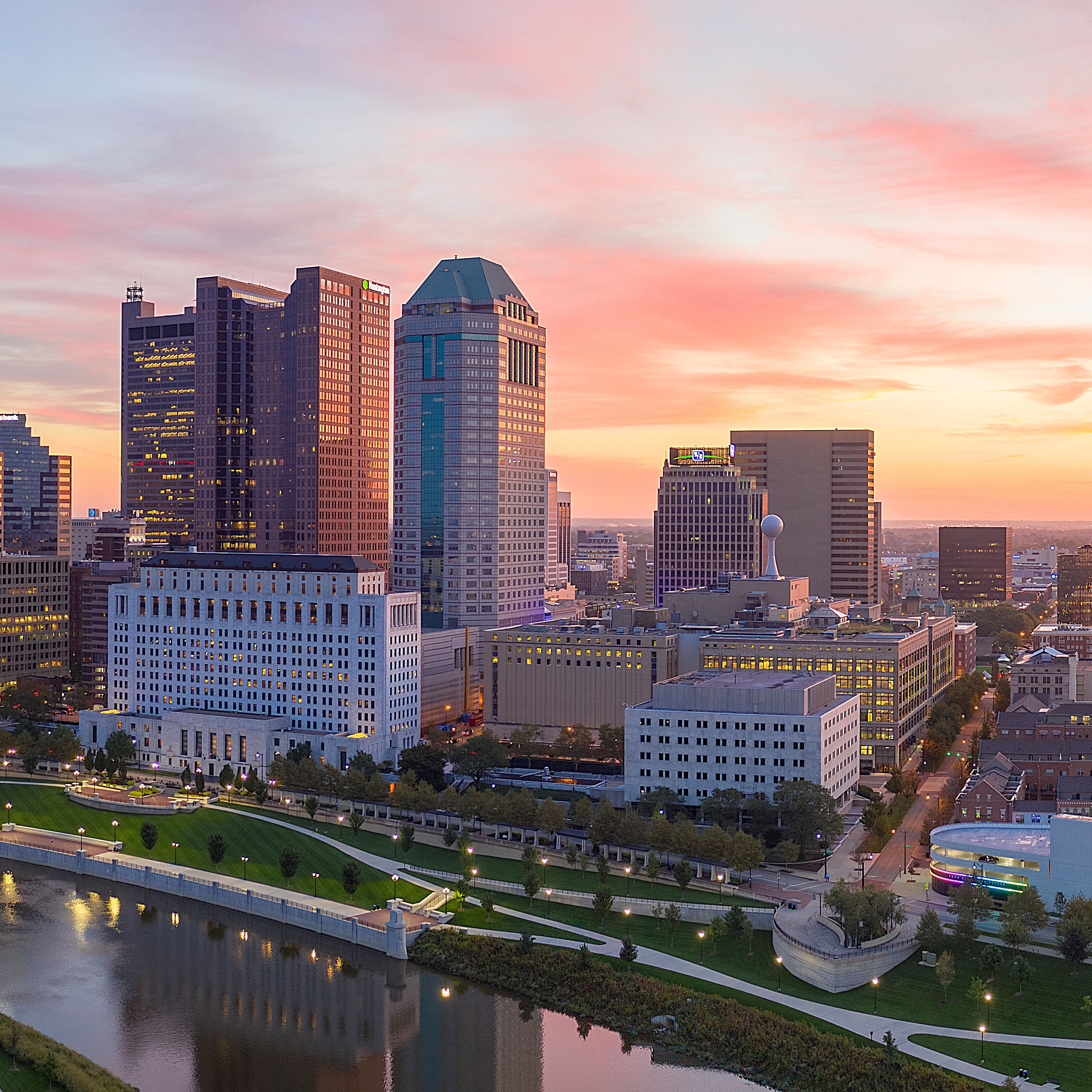 $20.7 Million Non-Performing Office Loan | Columbus, OH — Sale in Columbus, OH, photo 1 of 5