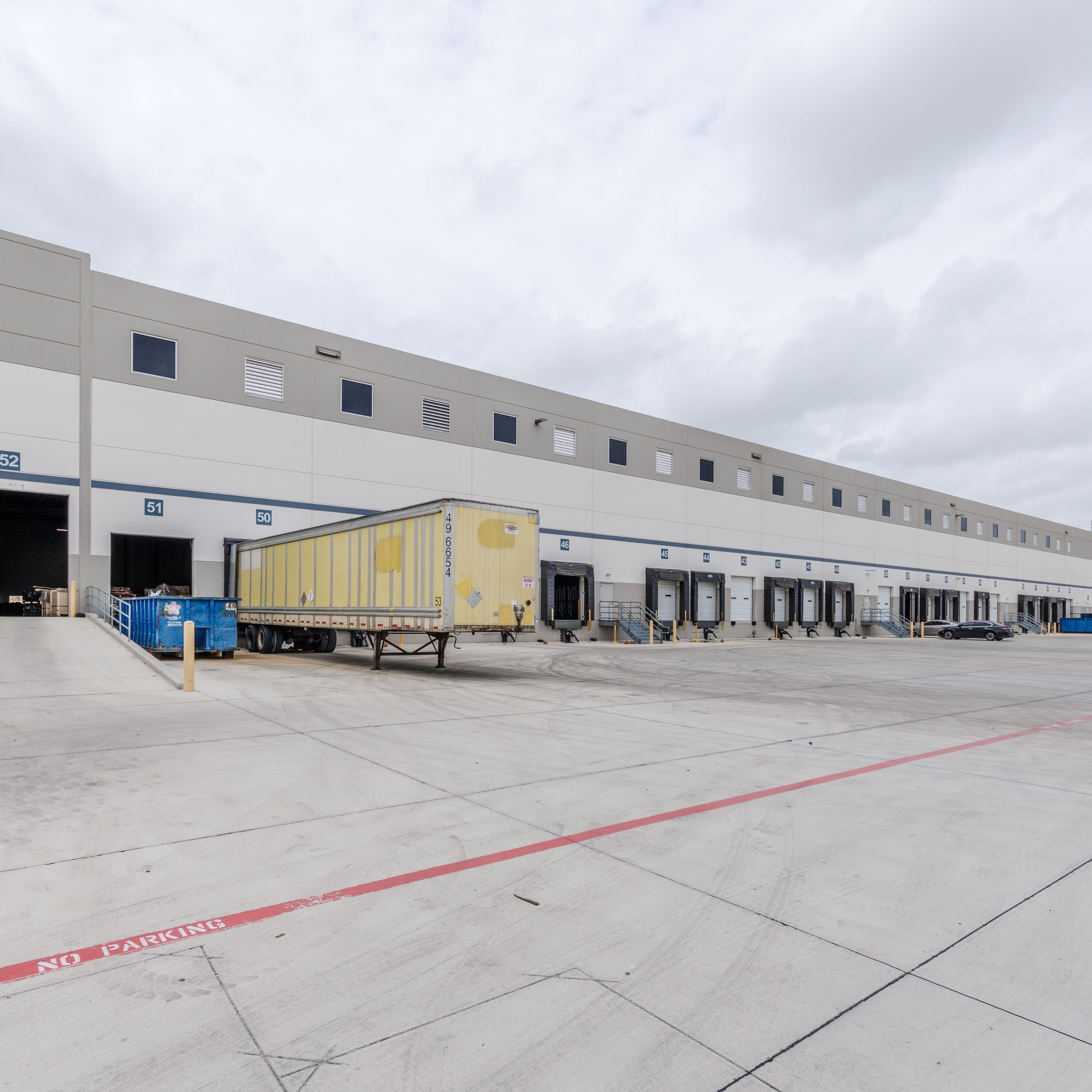 GSW Commerce Center @ 161 — Sale in Grand Prairie, TX, photo 4 of 8