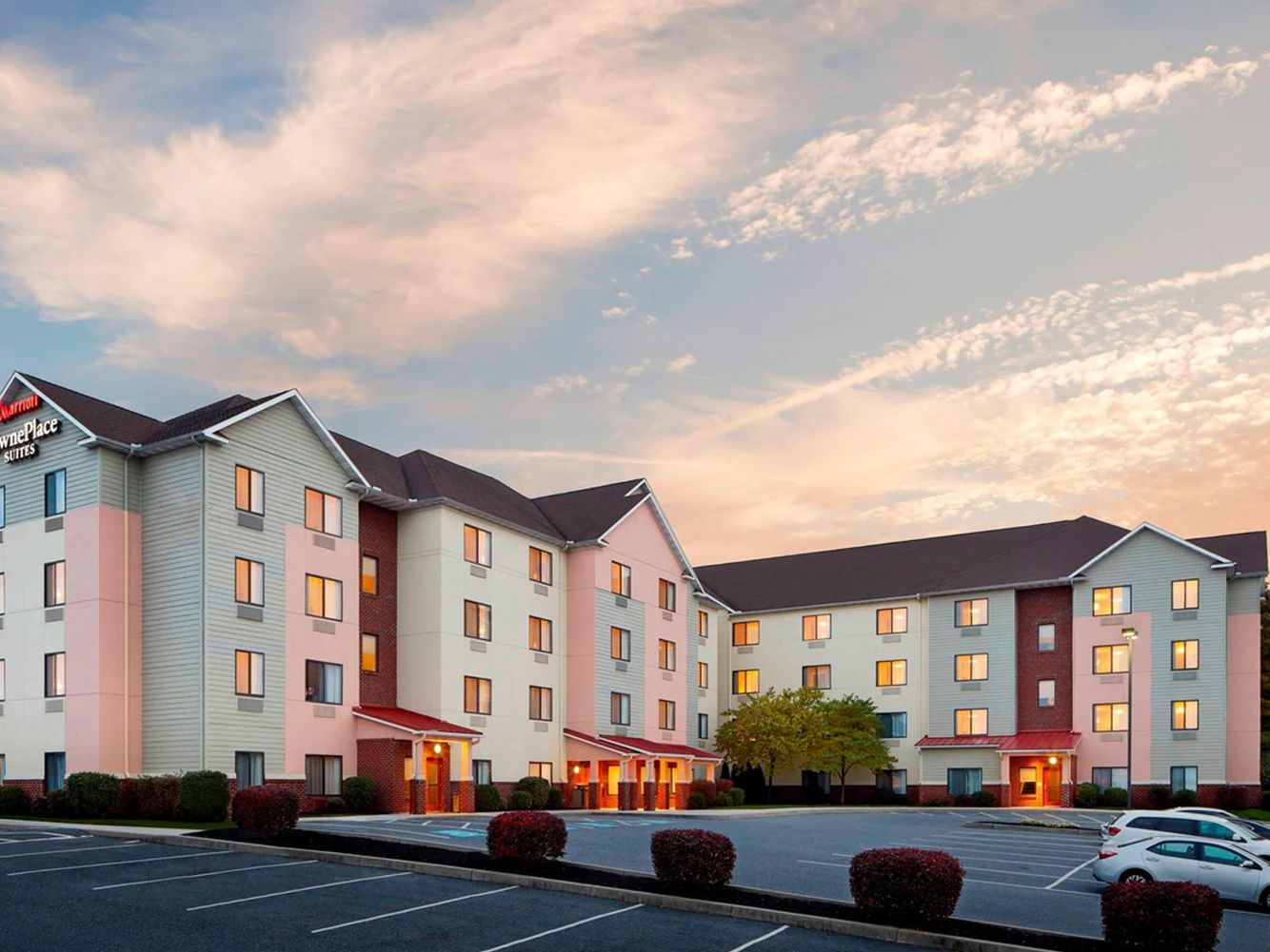 TownePlace Suites Harrisburg Hershey — Sale in Harrisburg, PA, photo 2 of 8