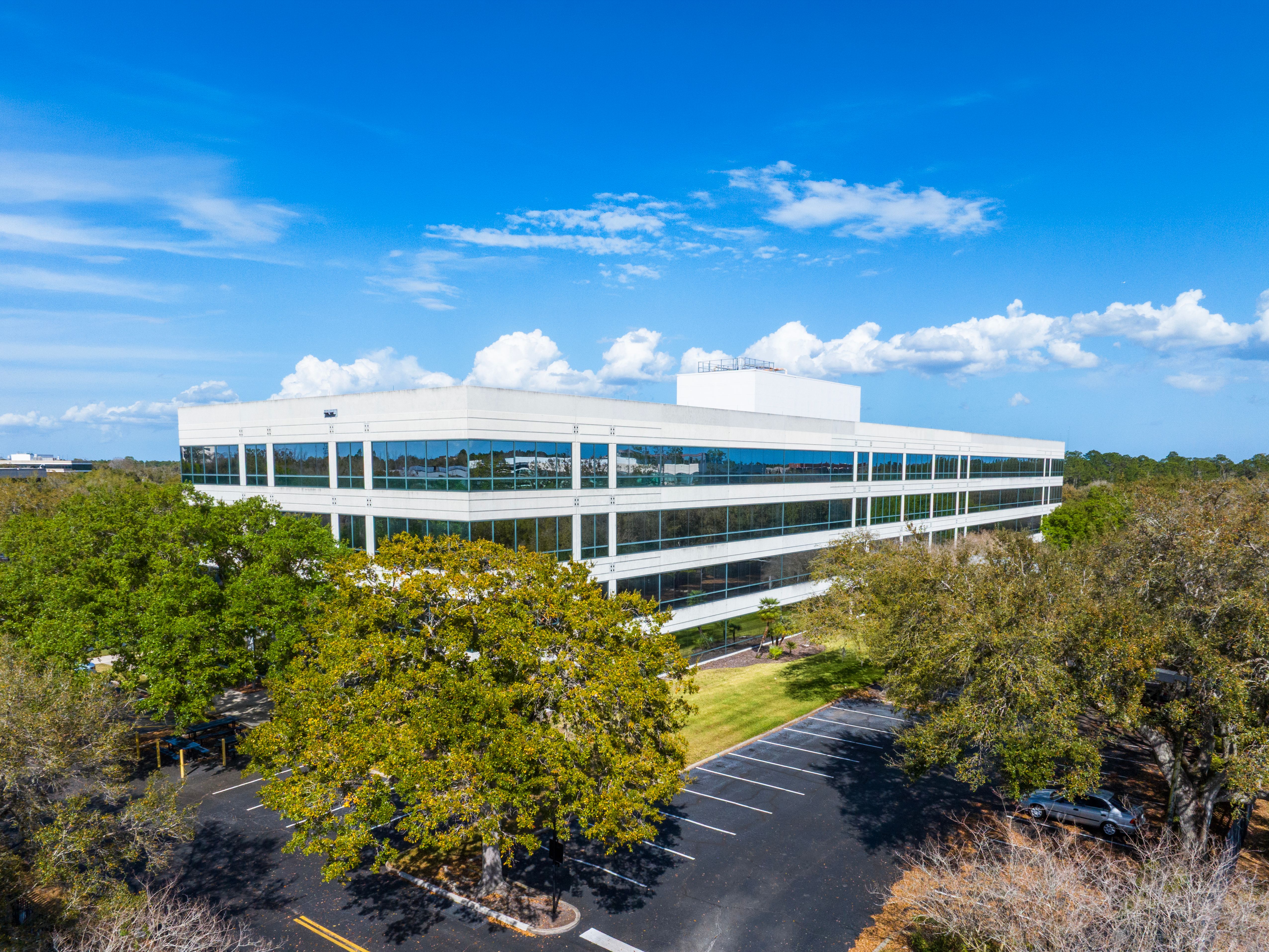 Research Commons — Sale in Orlando, FL, photo 2 of 8