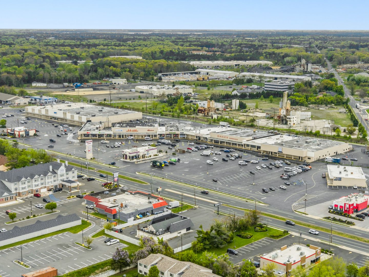 Pleasantville Shopping Center — Sale in Pleasantville, NJ, photo 2 of 8