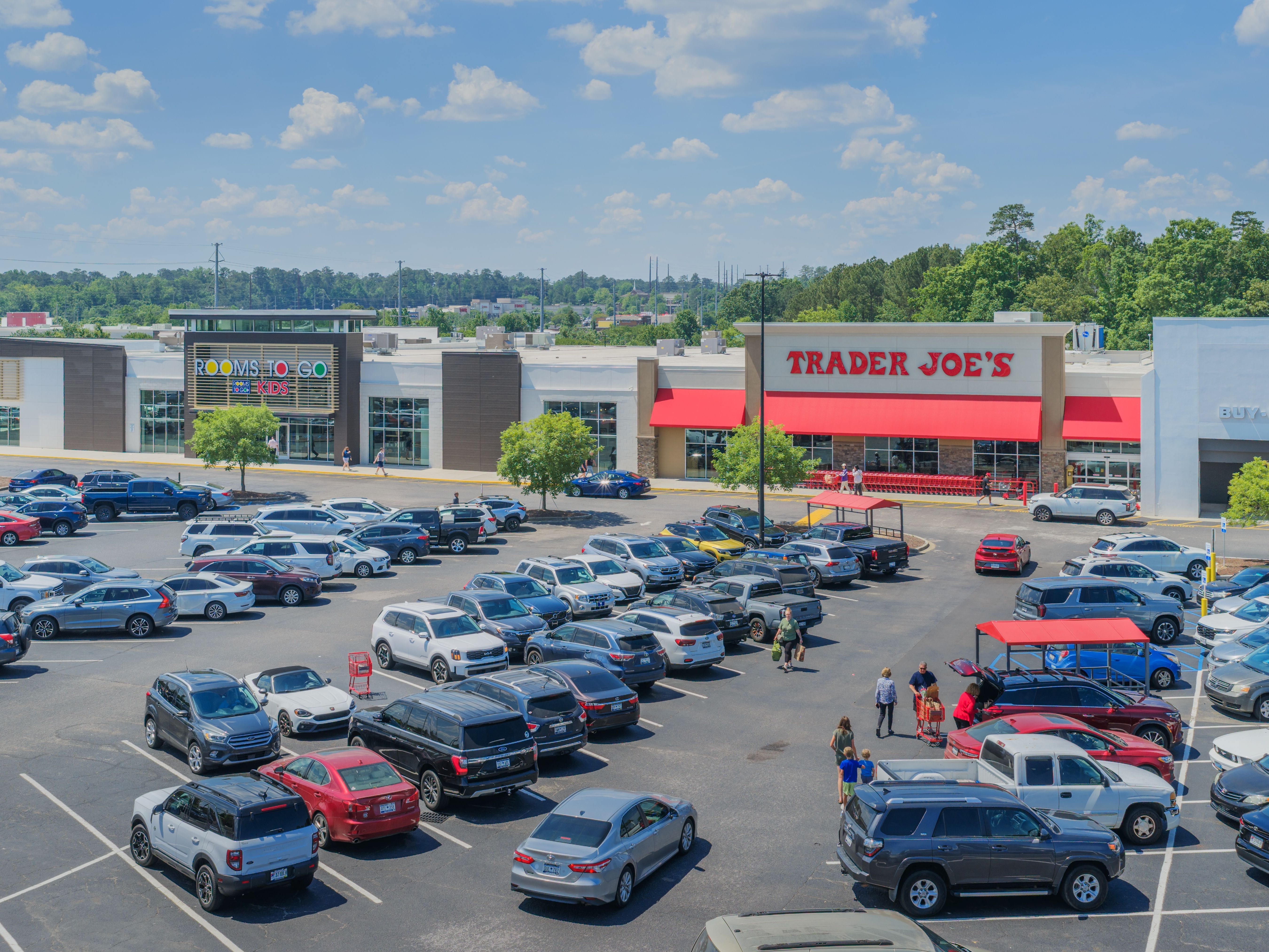 Harbison Center — Sale in Columbia, SC, photo 2 of 8