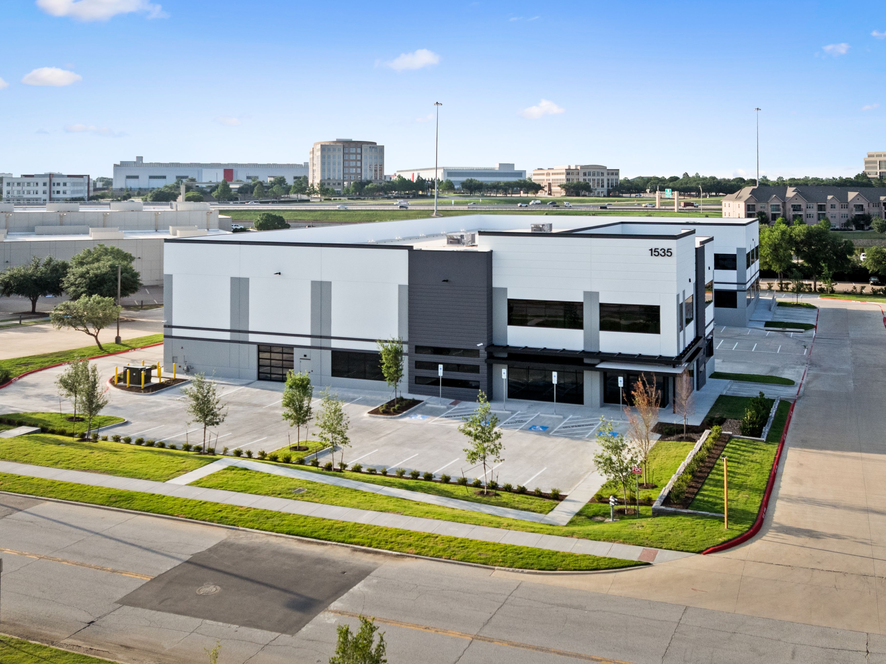 1535 Corporate Drive — Sale in Irving, TX, photo 2 of 8