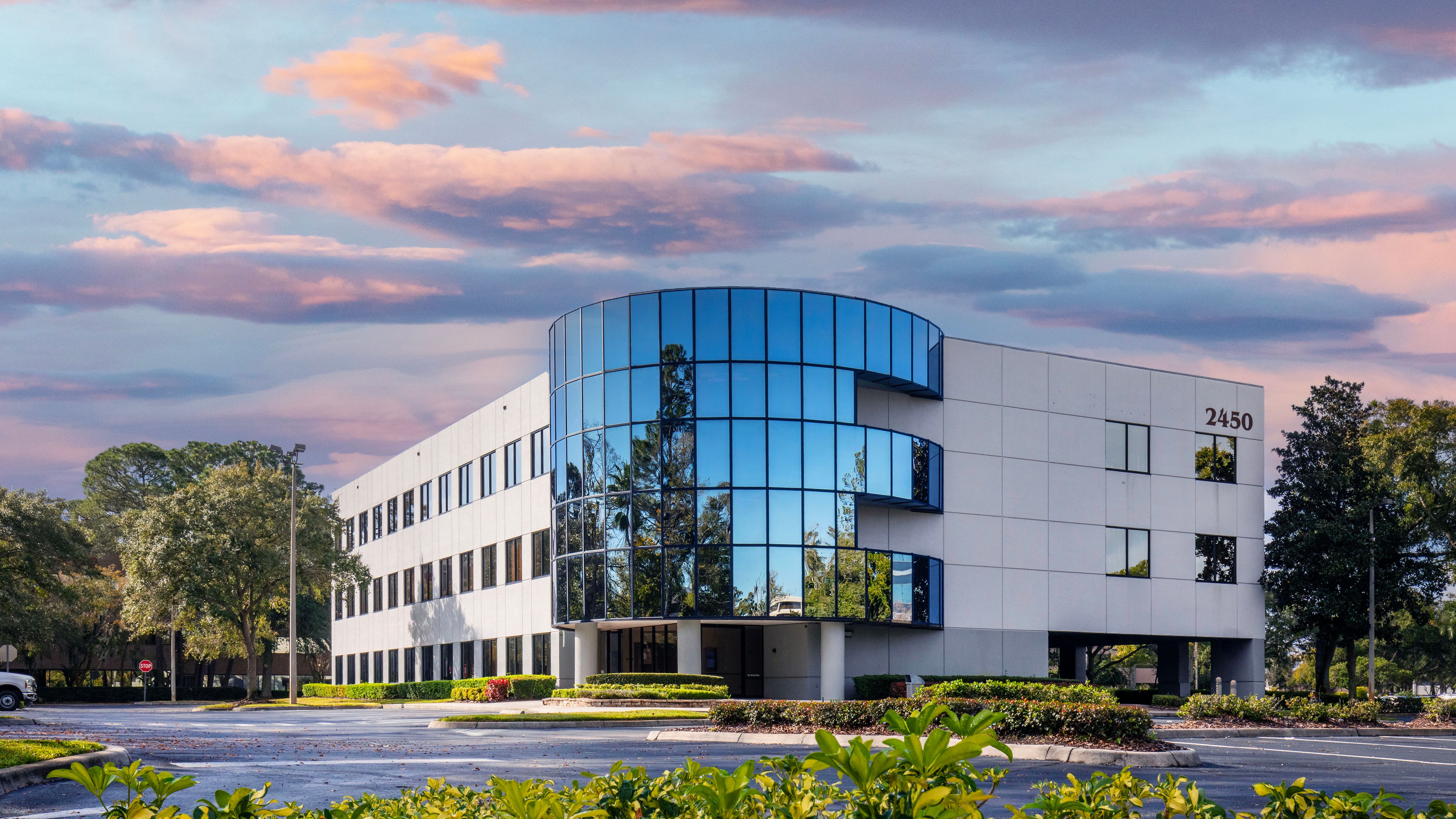 2450 Maitland Office & Surgery Center — Sale in Maitland, FL, photo 1 of 8