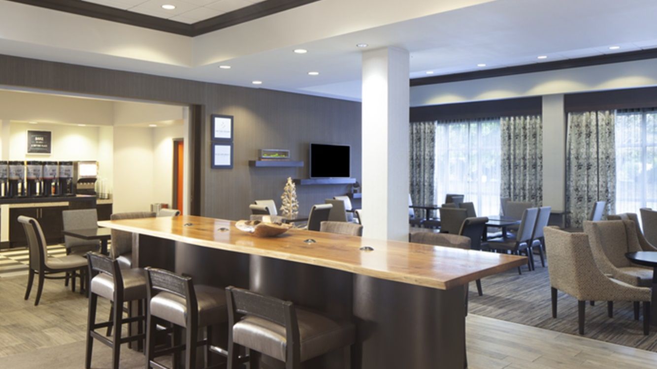 Hilton/Hampton Inn Dual Brand Parsippany — Sale in Parsippany-Troy Hills, NJ, photo 4 of 8