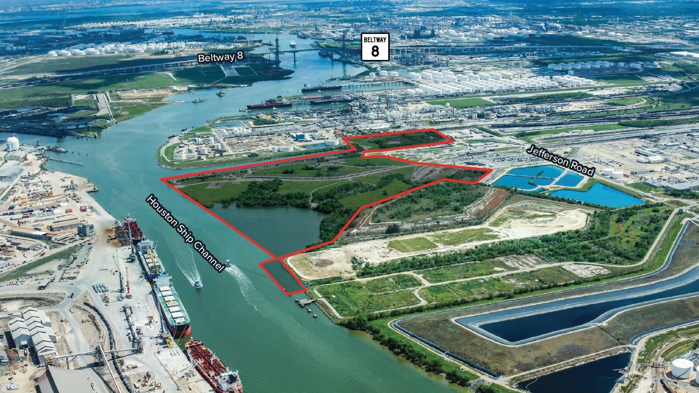 125 Acres Houston Ship Channel — Sale in Pasadena, TX, photo 1 of 7